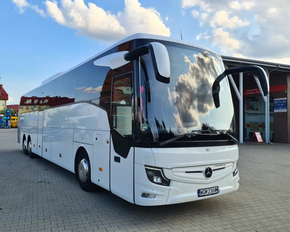 Mercedes Tourismo – flagowy autokar klasy premium