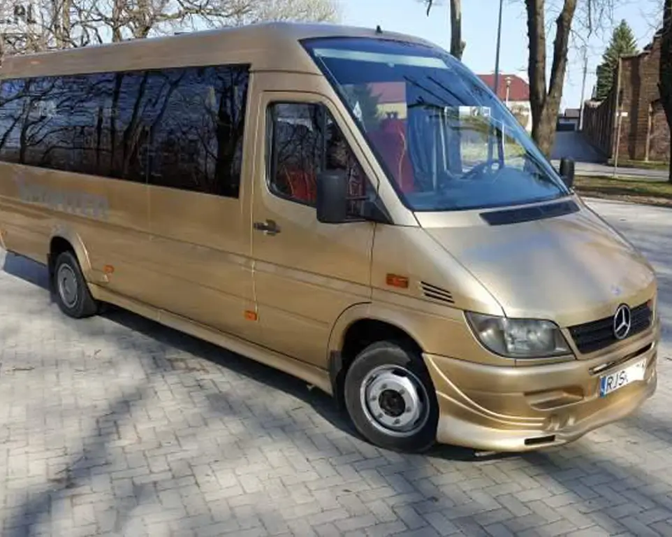 Wynajem busów Jasło - Mercedes