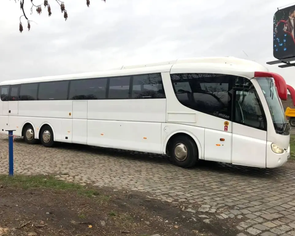 Wynajem autokaru 50-70 miejsc Jasło - Zetex Podróże